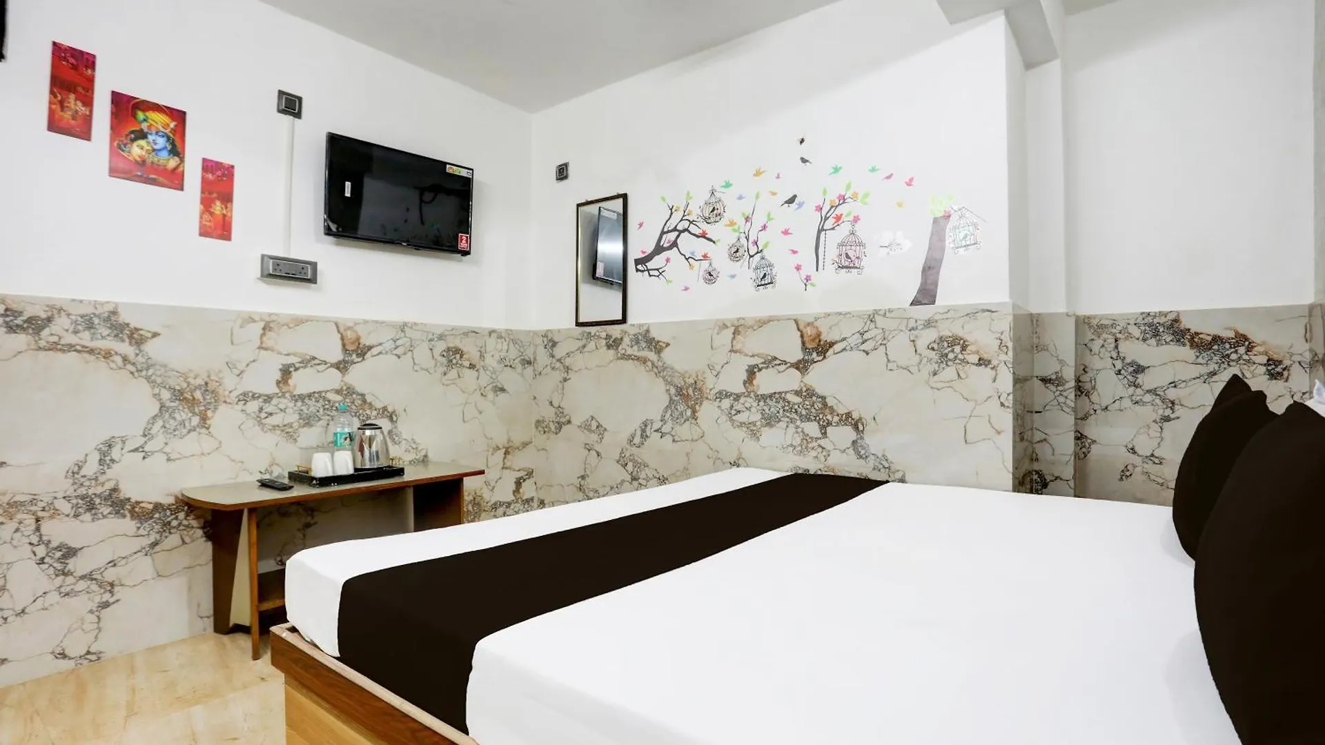 Hotel O Manvita Paying Guest House Varanasi